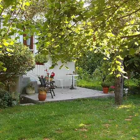 La Longere Des Gillettes Panzió Bézenet