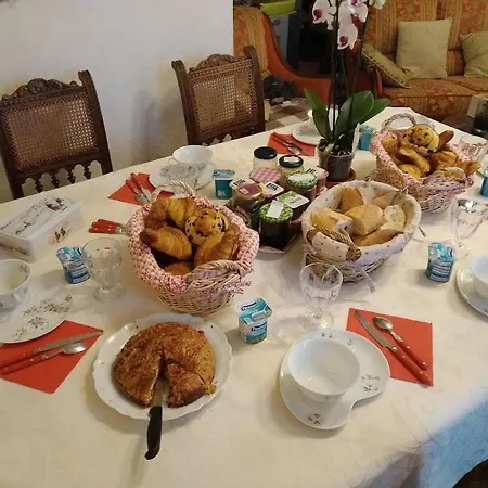 Bed & Breakfast La Longere Des Gillettes